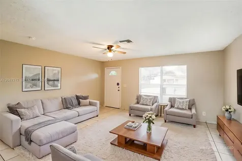 7820 SW 9th Street North Lauderdale FL 33068
