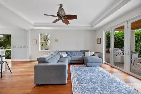 2310 Bayview Lane North Miami FL 33181