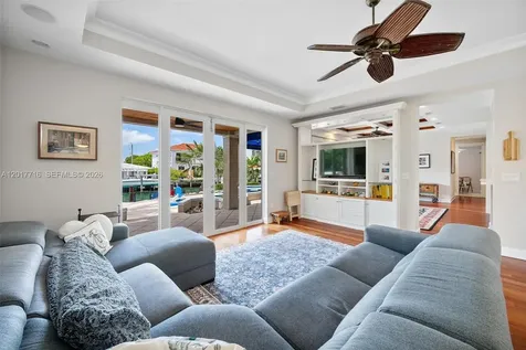 2310 Bayview Lane North Miami FL 33181