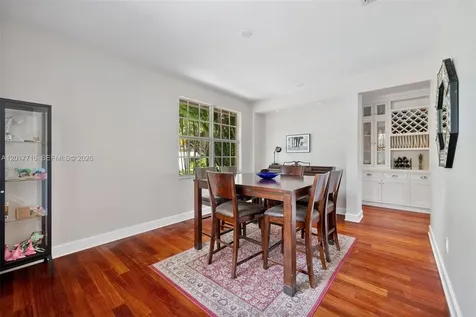 2310 Bayview Lane North Miami FL 33181
