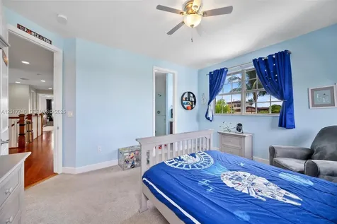2310 Bayview Lane North Miami FL 33181