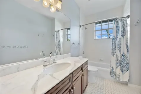 2310 Bayview Lane North Miami FL 33181