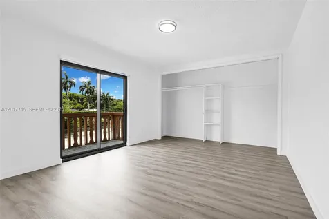 13210 Memorial Highway North Miami FL 33161
