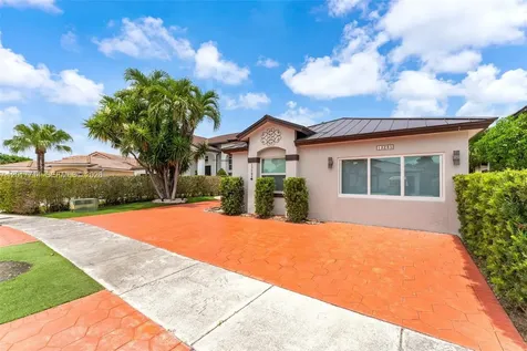 13285 NW 11th Street Miami FL 33182