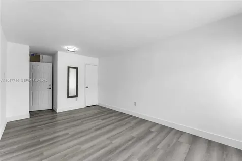 13285 NW 11th Street Miami FL 33182