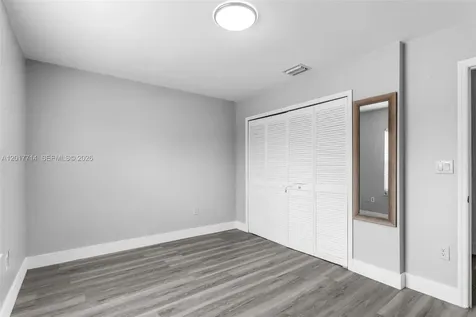 13285 NW 11th Street Miami FL 33182
