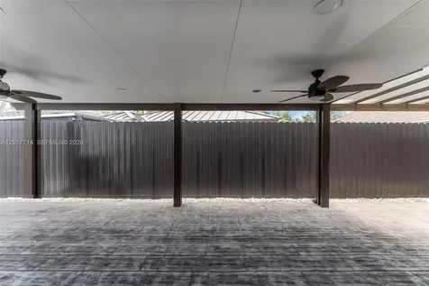 13285 NW 11th Street Miami FL 33182