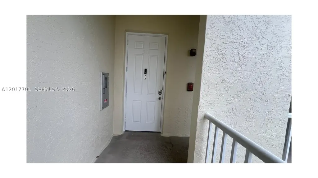 3600 Oaks Clubhouse Drive Pompano Beach FL 33069