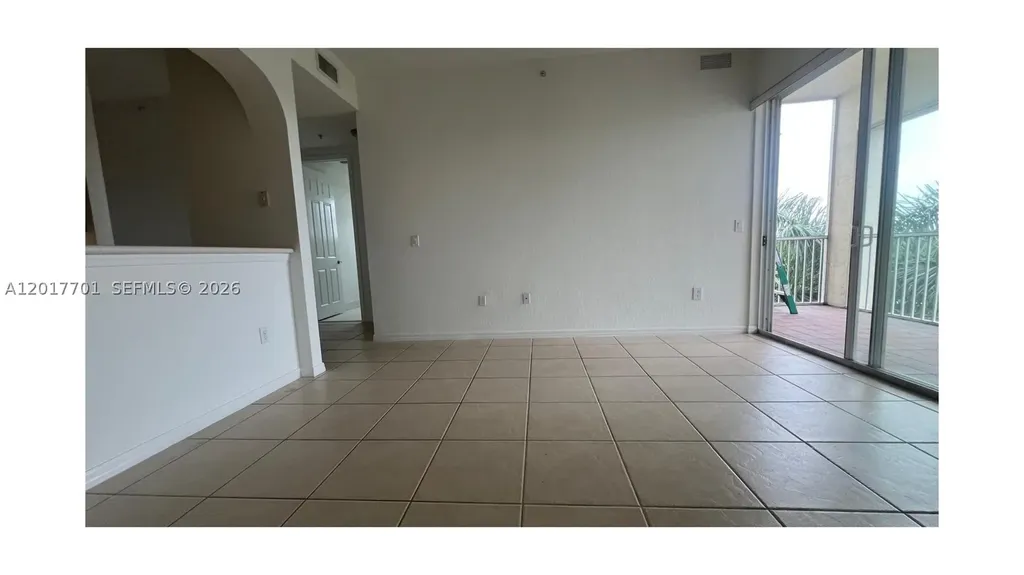 3600 Oaks Clubhouse Drive Pompano Beach FL 33069