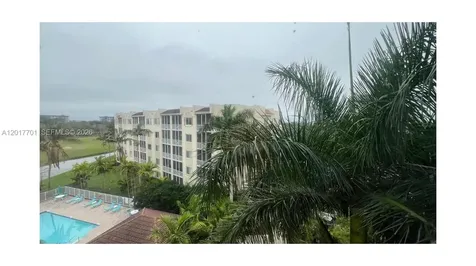 3600 Oaks Clubhouse Drive Pompano Beach FL 33069