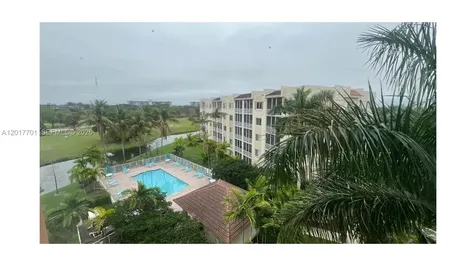 3600 Oaks Clubhouse Drive Pompano Beach FL 33069