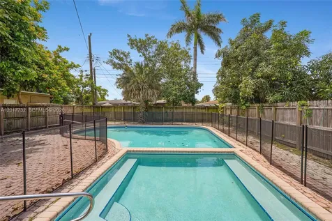 2844 Funston Street Hollywood FL 33020