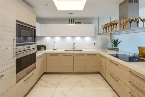 17301 Biscayne Boulevard North Miami Beach FL 33160