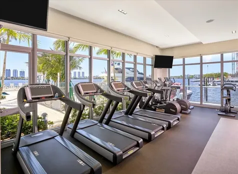 17301 Biscayne Boulevard North Miami Beach FL 33160