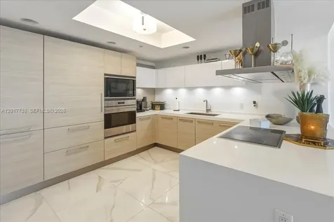 17301 Biscayne Boulevard North Miami Beach FL 33160