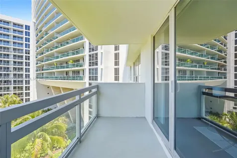 1500 Bay Road Miami Beach FL 33139