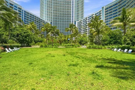 1500 Bay Road Miami Beach FL 33139