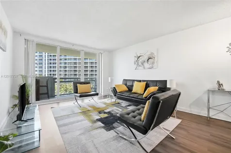 1500 Bay Road Miami Beach FL 33139