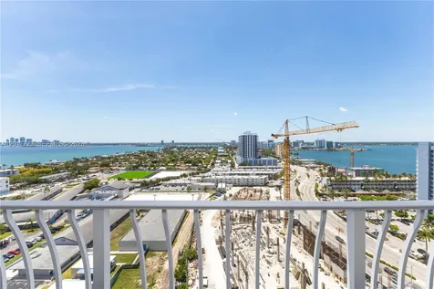 7601 E Treasure Drive North Bay Village FL 33141