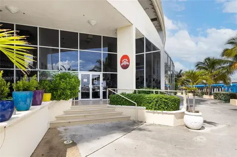 7601 E Treasure Drive North Bay Village FL 33141