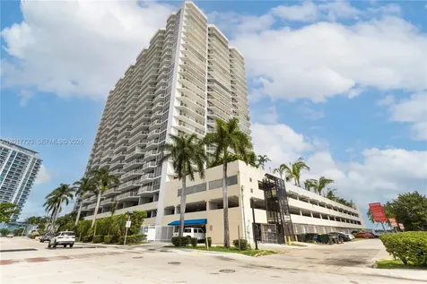 7601 E Treasure Drive North Bay Village FL 33141