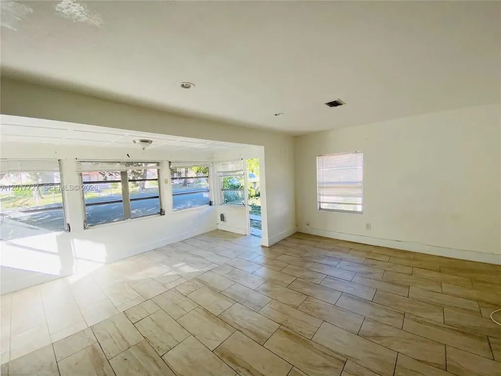 2230 NW 51st Terrace Miami FL 33142