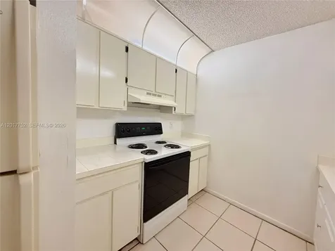 8260 SW 210th Street Cutler Bay FL 33189