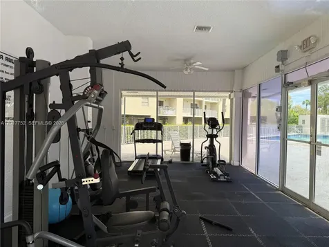 8260 SW 210th Street Cutler Bay FL 33189