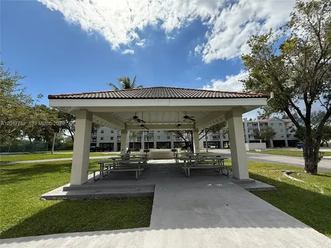 8260 SW 210th Street Cutler Bay FL 33189