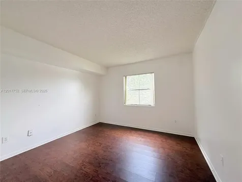 8260 SW 210th Street Cutler Bay FL 33189