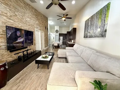 1242 NE 32nd Avenue Homestead FL 33033