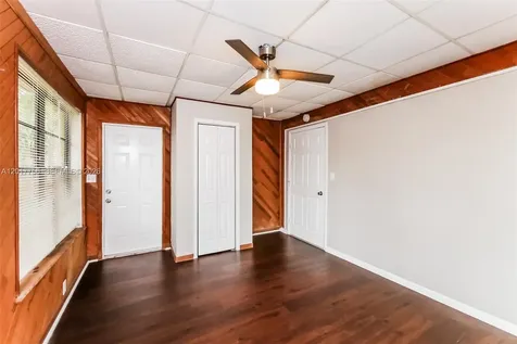 830 E Evanston Circle Fort Lauderdale FL 33312