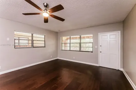 830 E Evanston Circle Fort Lauderdale FL 33312