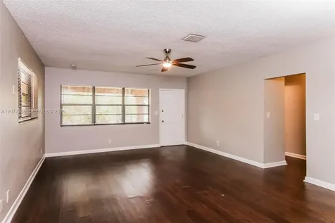 830 E Evanston Circle Fort Lauderdale FL 33312