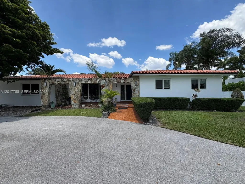 220 NW 130th Avenue Miami FL 33182