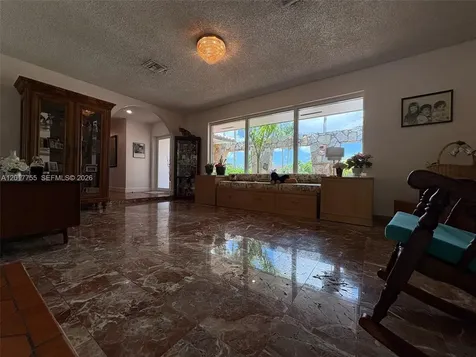 220 NW 130th Avenue Miami FL 33182