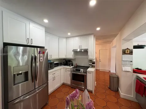 220 NW 130th Avenue Miami FL 33182