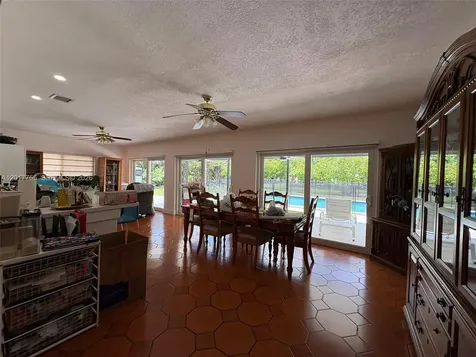 220 NW 130th Avenue Miami FL 33182