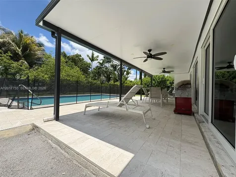 220 NW 130th Avenue Miami FL 33182