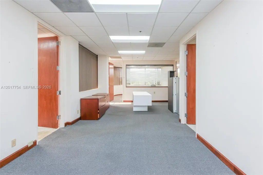 1900 Glades Road Boca Raton FL 33431