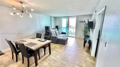 1800 N Bayshore Drive Miami FL 33132