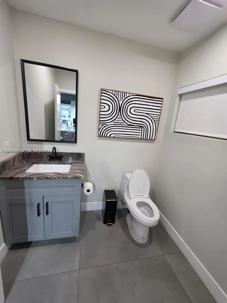 2429 Davie Boulevard Fort Lauderdale FL 33312