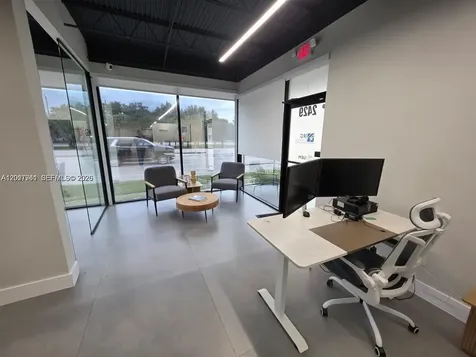 2429 Davie Boulevard Fort Lauderdale FL 33312