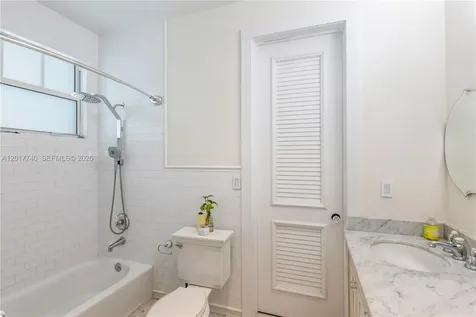 6845 SW 98th Street Pinecrest FL 33156