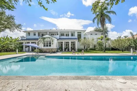 6845 SW 98th Street Pinecrest FL 33156