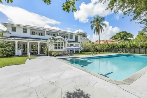 6845 SW 98th Street Pinecrest FL 33156