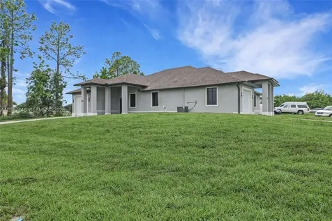 4501/4503 SW 15th Street Lehigh Acres FL 33973