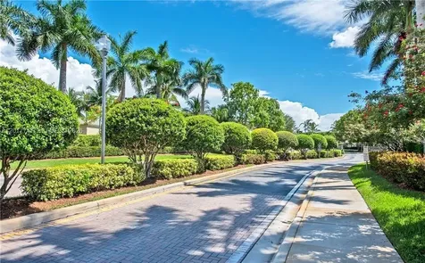 2434 Cordoba Bend Weston FL 33327