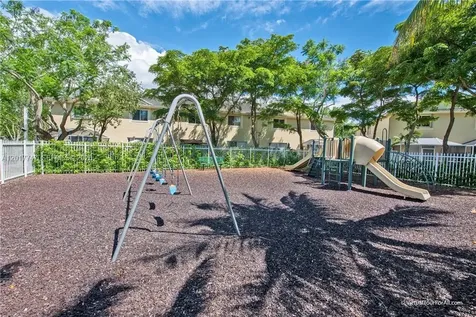 2434 Cordoba Bend Weston FL 33327