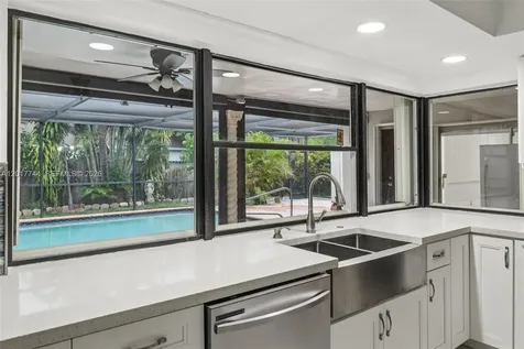 3842 Jasmine Avenue Miramar FL 33023